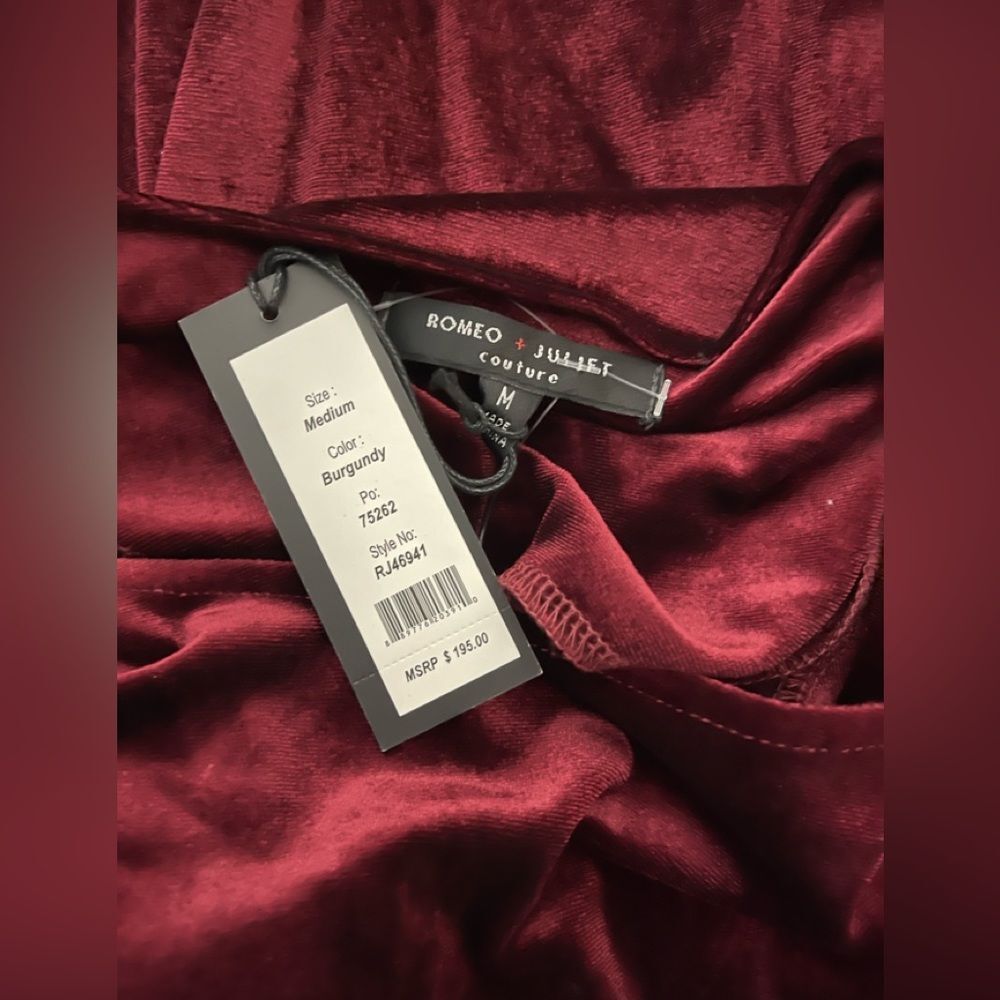 NWT Romeo & Juliet Couture Velvet Like Ribbon Tie Cold Shoulder Dress Burgundy - Picture 4 of 7